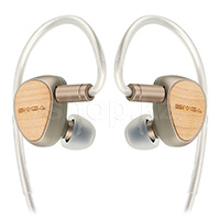 Sivga Que, Beige құлаққаптары