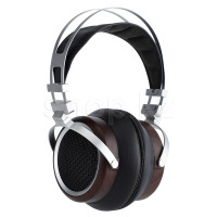 Sivga Luan, Black құлаққаптары